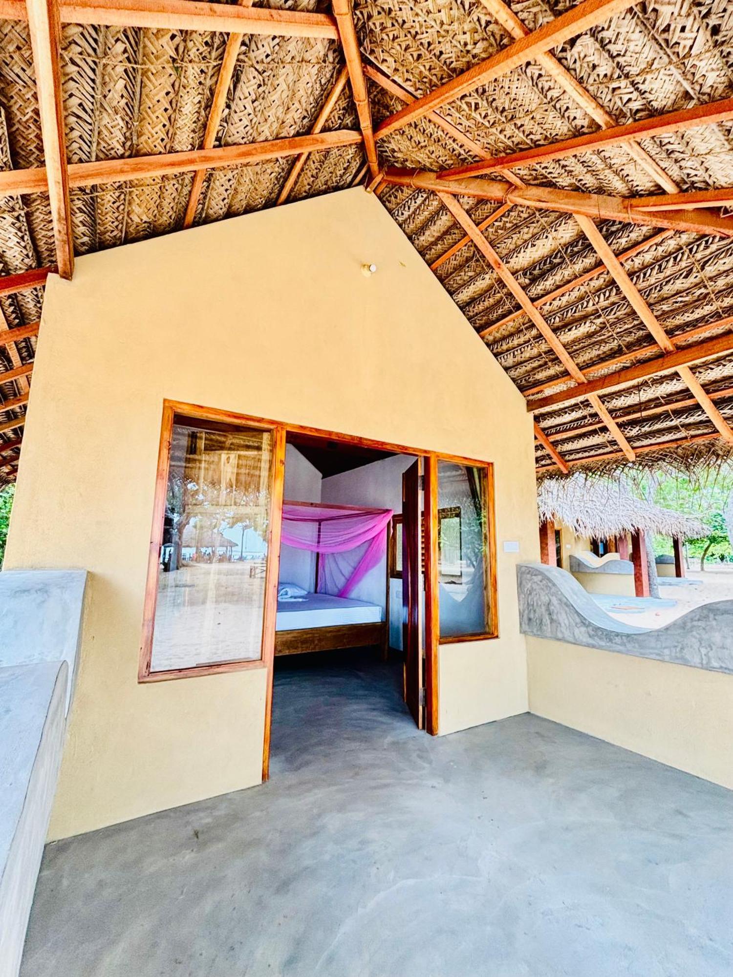 Peanut Farm Surf And Wild Resort - Arugambay Arugam Bay Exterior photo