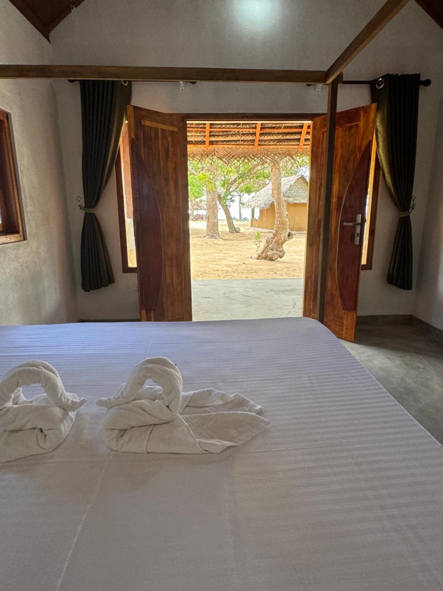 Peanut Farm Surf And Wild Resort - Arugambay Arugam Bay Exterior photo